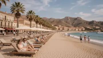 Vista de Fuengirola relacionada con playa de los boliches